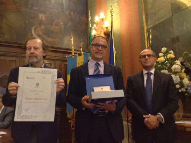 Da sinistra Paolo Lagazzi, vincitore Rivista Semicerchio, Rosario Russo
