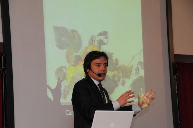 L'arte nell'incontro, Carlo Vanoni esperto d'arte